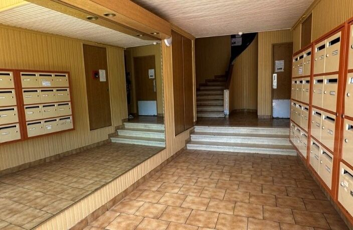 NICE OUEST - VUE MER 3 PIECES - PARKING — photo 5