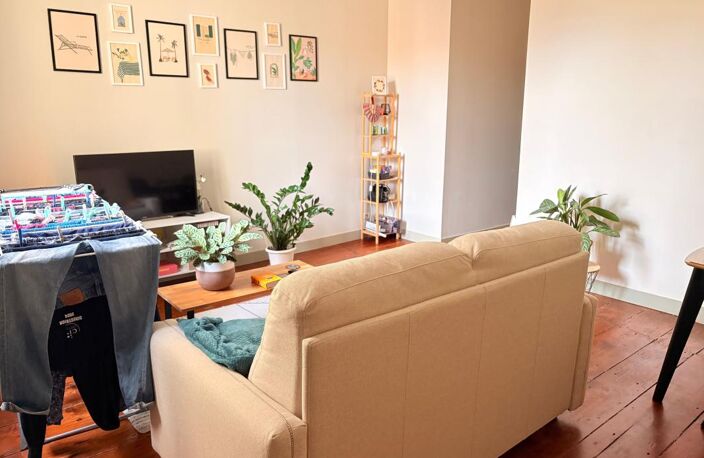 Appartement 3 pièces - 86 m² à Saintes — photo 2