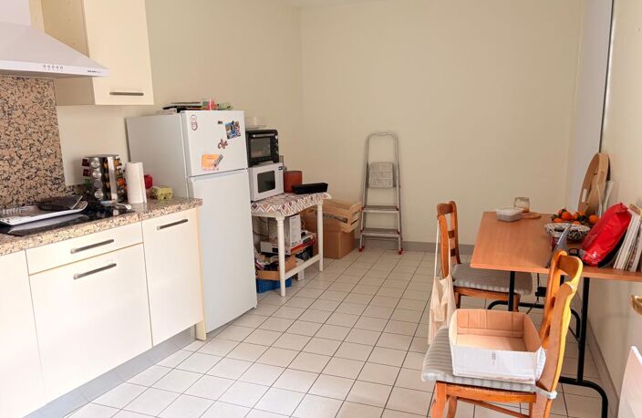 Appartement 3 pièces - 86 m² à Saintes — photo 4