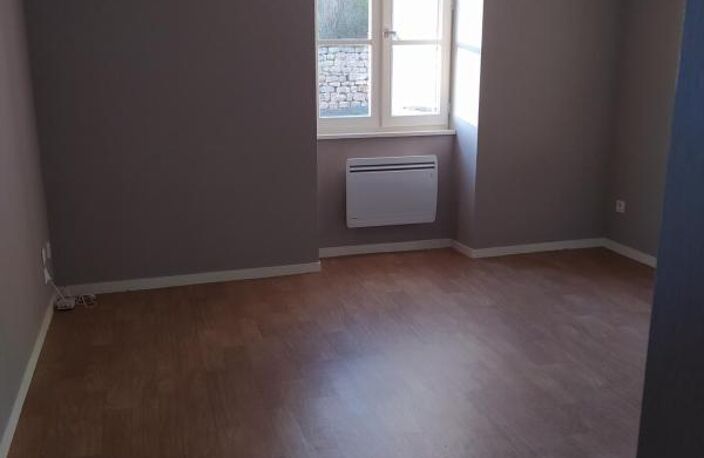 Leasing Appartement 2  pièces 40 m² Lignac — photo 2