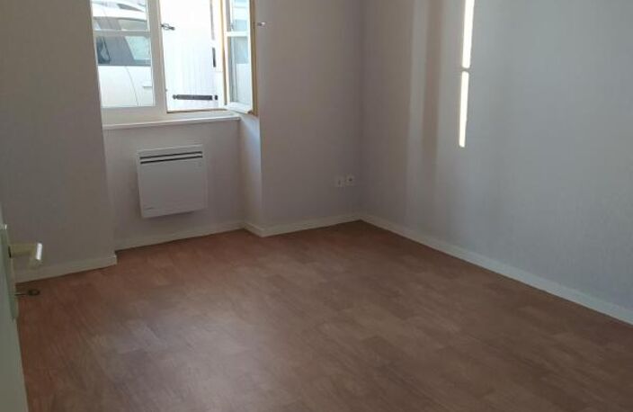 Leasing Appartement 2  pièces 40 m² Lignac — photo 4