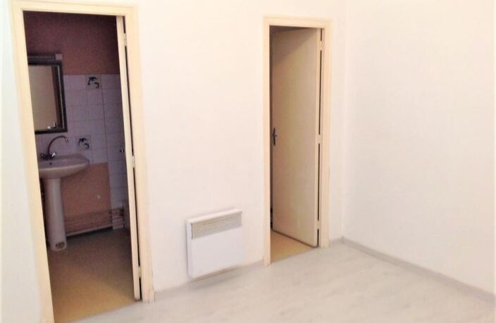 Studio de 35m2 à louer sur Sainte-Livrade-sur-Lot — photo 2