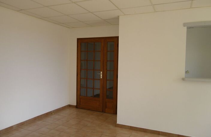 Appartement de 52m2 à louer sur Saint-Maximin-la-Sainte-Baume — photo 3