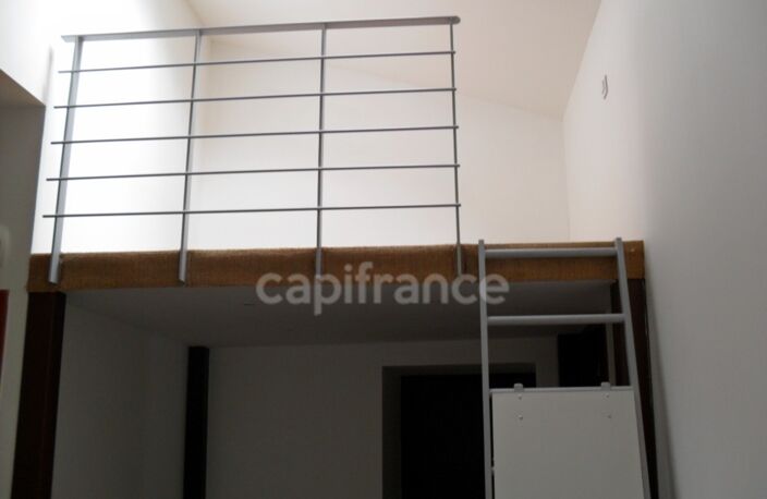 Immeuble à vendre DRAGUIGNAN (83), Taux de rentabilité net de 7,6 %, 4 appartements rénovés, jardin de 80 m² !! — photo 2