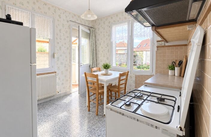 BERCK, Dpt (62)à vendre maison de plain pied P(3)de 58m2, indépendante, terrain de 215m2, 2chambres, terrasse, jardin ,garage, dépendances — photo 5