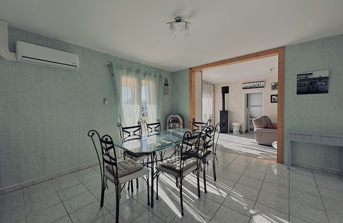 Nichée au cœur de LA FORCE (24130), une maison à vendre de 5 pièces — photo 2