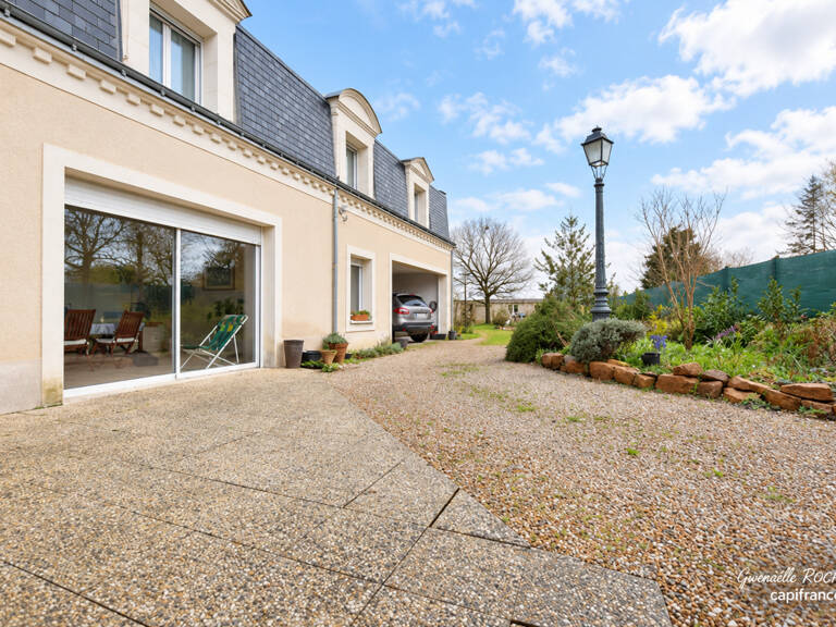 Dpt Maine et Loire (49), à vendre SEICHES SUR LE LOIR maison P8 — photo 1
