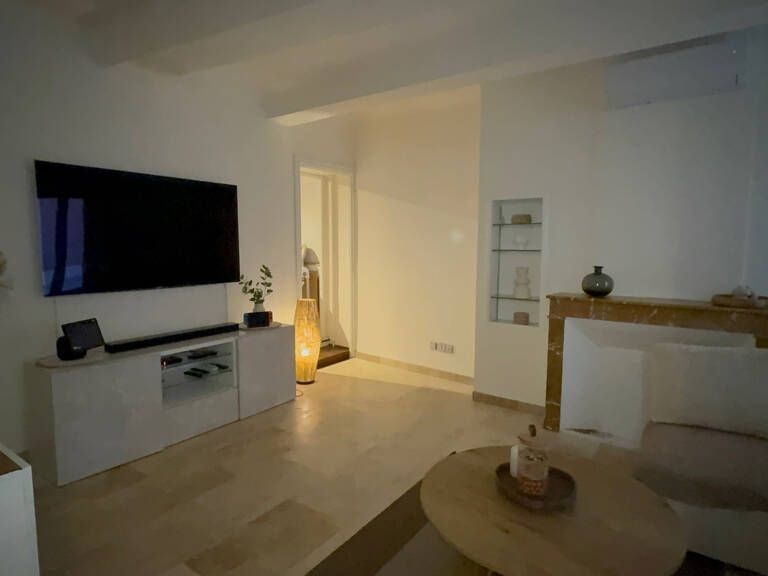 Maison de village à vendre 5 pièces VINS SUR CARAMY (83) — photo 1