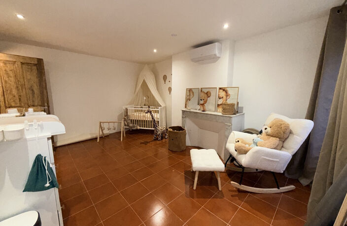 Maison de village à vendre 5 pièces VINS SUR CARAMY (83) — photo 4