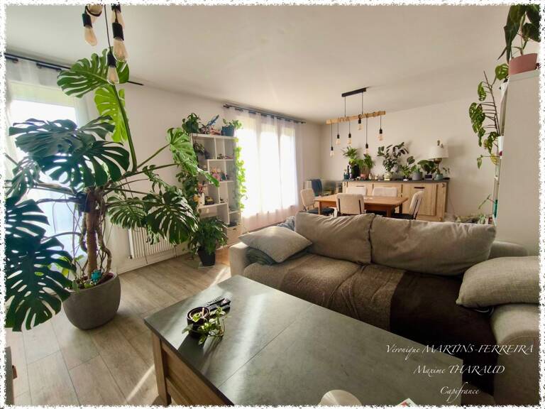 Maison de plain-pied avec jardin, garage et cave – Saint-Doulchard — photo 1