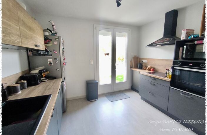Maison de plain-pied avec jardin, garage et cave – Saint-Doulchard — photo 4