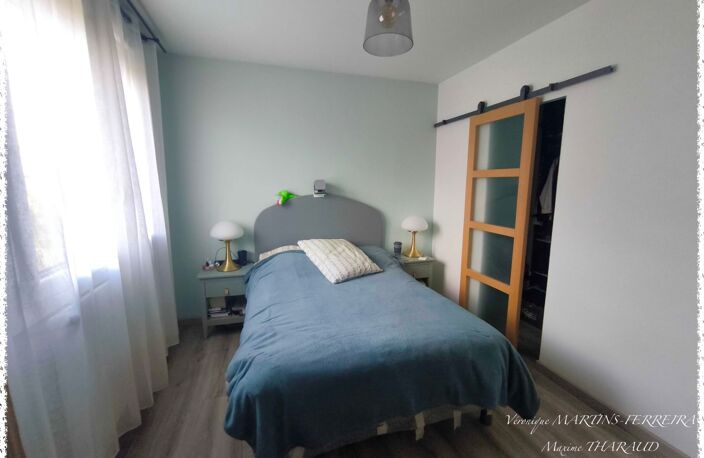 Maison de plain-pied avec jardin, garage et cave – Saint-Doulchard — photo 5