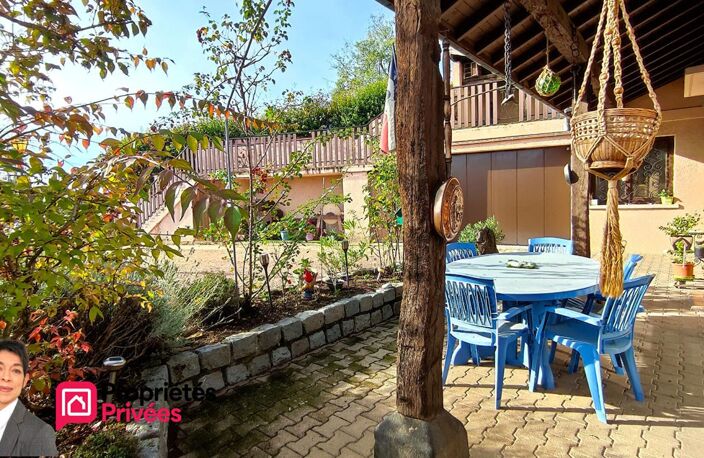 THIZY-LES-BOURGS (69240)  Maison en pierre de 131 m² , 4 chambres, 2  garages , jardin — photo 2