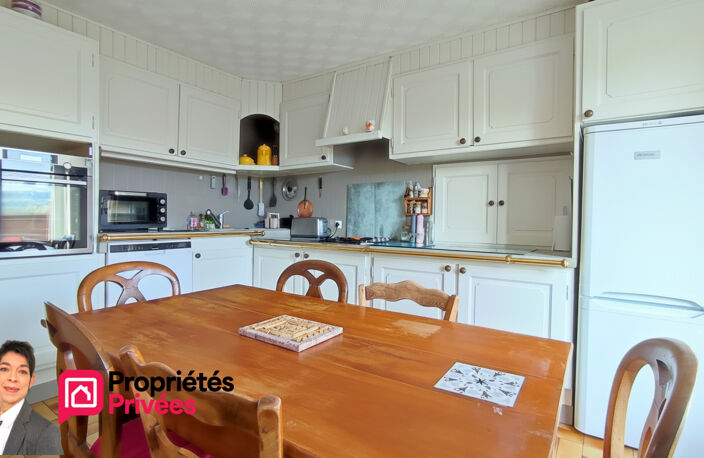 THIZY-LES-BOURGS (69240)  Maison en pierre de 131 m² , 4 chambres, 2  garages , jardin — photo 5