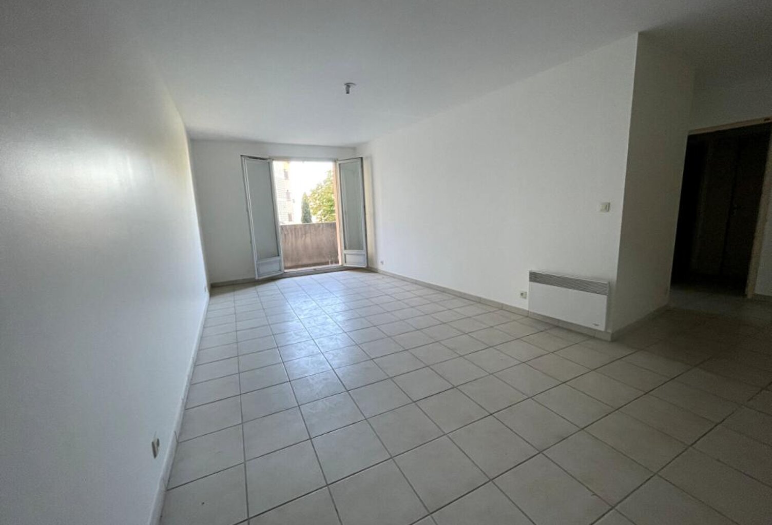 Appartement T3 avec BOX et Cave - résidence récente-Plein centre — photo 1