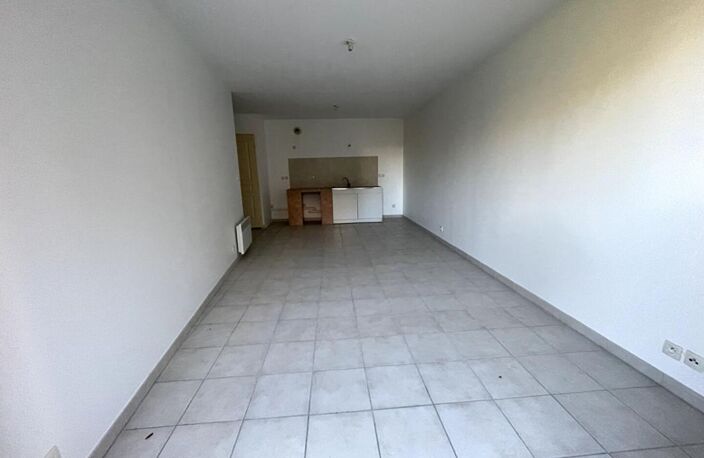 Appartement T3 avec BOX et Cave - résidence récente-Plein centre — photo 2