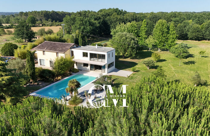 Maison Saint Martial D'Artenset 7 pièces 339 m2 sur une parcelle de 6400 m² — photo 2