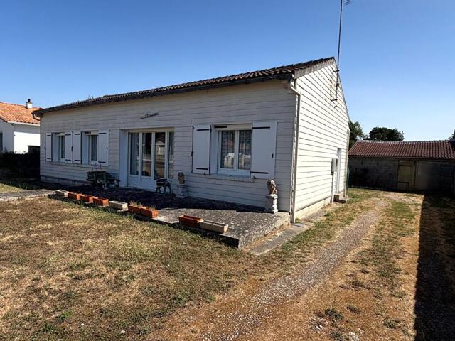 Maison à Saujon