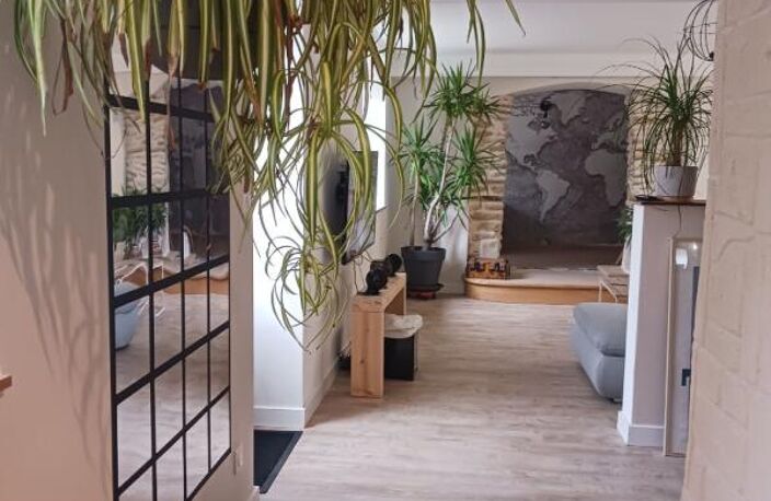 Maison  6 pièce(s) 147 m2 — photo 2