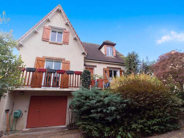Maison Le Plessis Pate 6 pièce(s) 118 m2 — photo du bien
