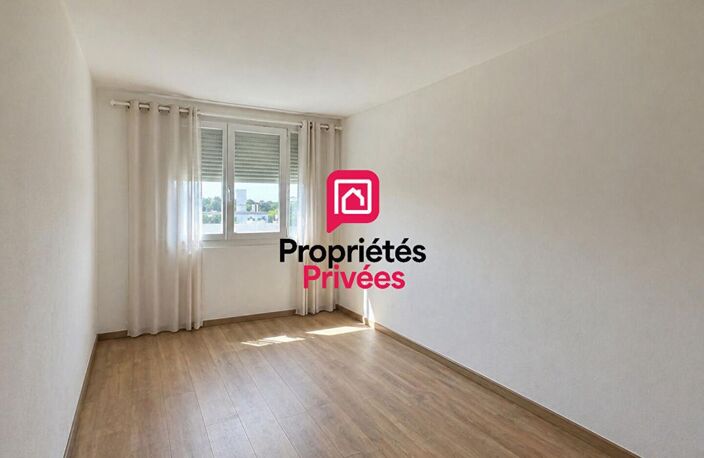 DEPT 33 - GIRONDE - Mérignac  Hyper centre -  Appartement 4 pièce(s) 75 m2, loggia, parking — photo 3