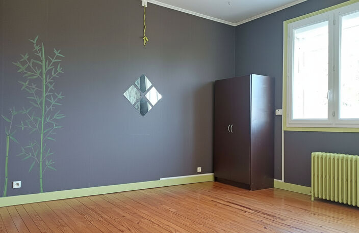 MAISON FAMILLE VERANDA JARDIN DEPENDANCES — photo 5