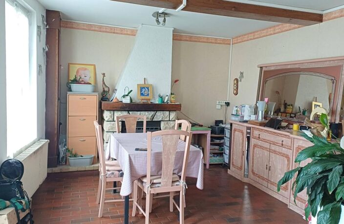 MAISON LASSIGNY, JARDIN, DEPENDANCES — photo 4