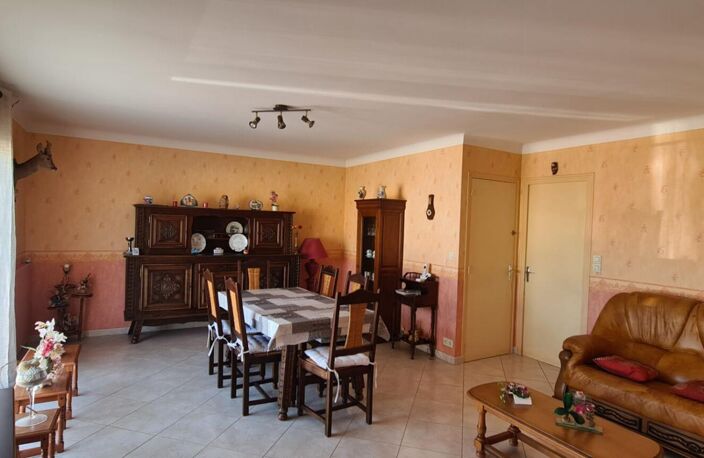 Maison "Nantaise" Mouzillon 4 P . 3 Chs . 78.05 M² . T 672 M² . Sous sol — photo 3