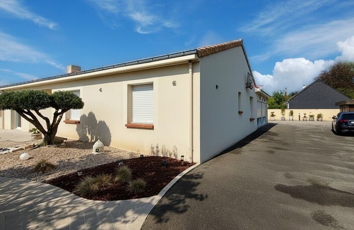 Maison Le Cellier 8 pièce(s) 160 m2 — photo 4