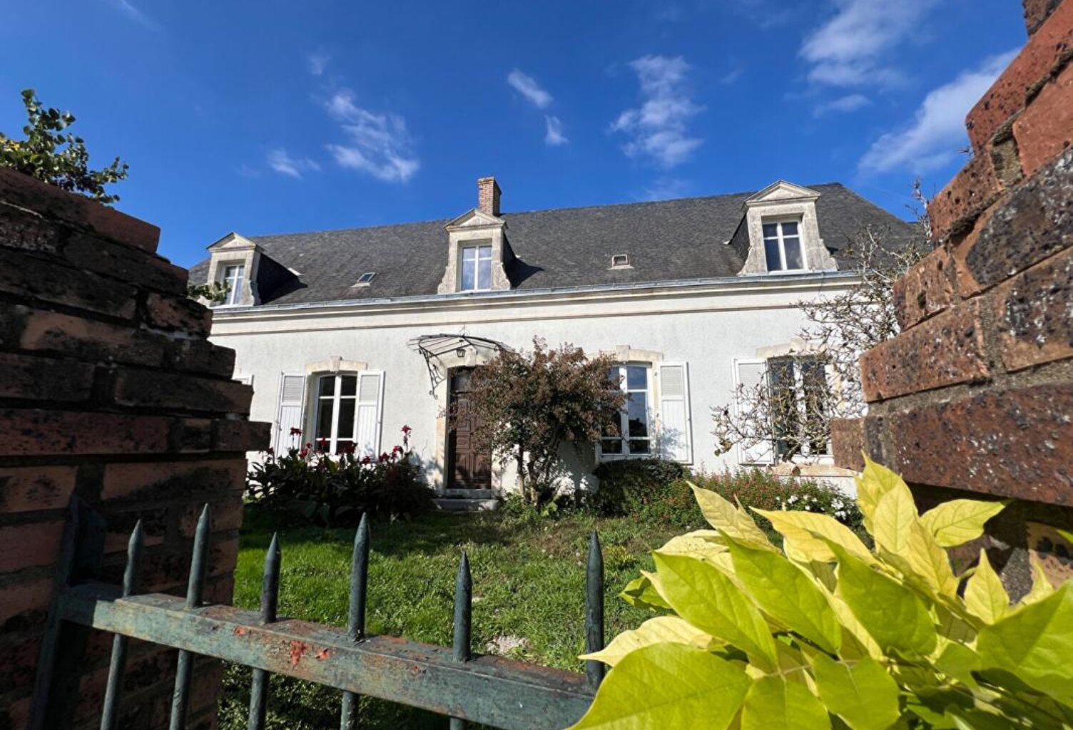 Maison - Roezé Sur Sarthe - 7 pièce(s) - 188 m² — photo 1