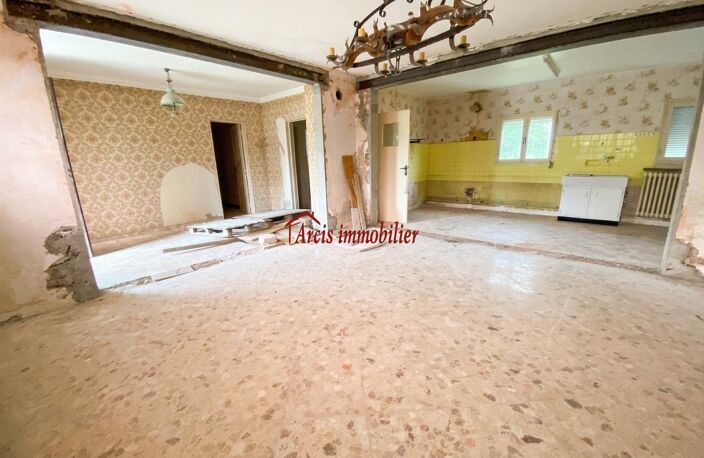 Vente maison 5 pièces 113 m² Aubeterre (10150) — photo 2
