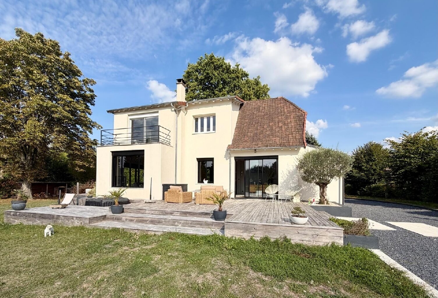 Vente maison 5 pièces 120 m² Asnières-sur-Oise (95270) — photo 1