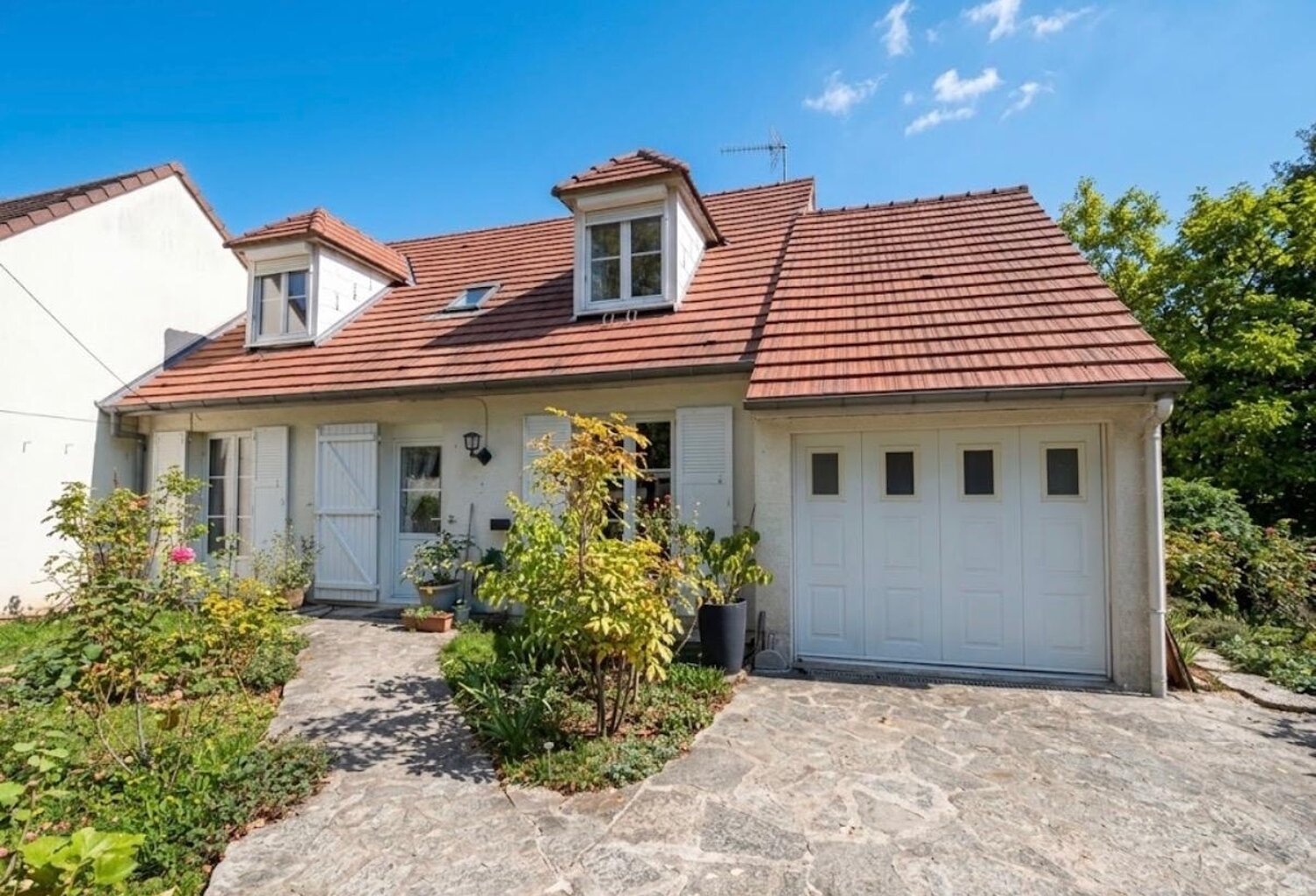 Vente maison 5 pièces 99 m² Asnières-sur-Oise (95270) — photo 1