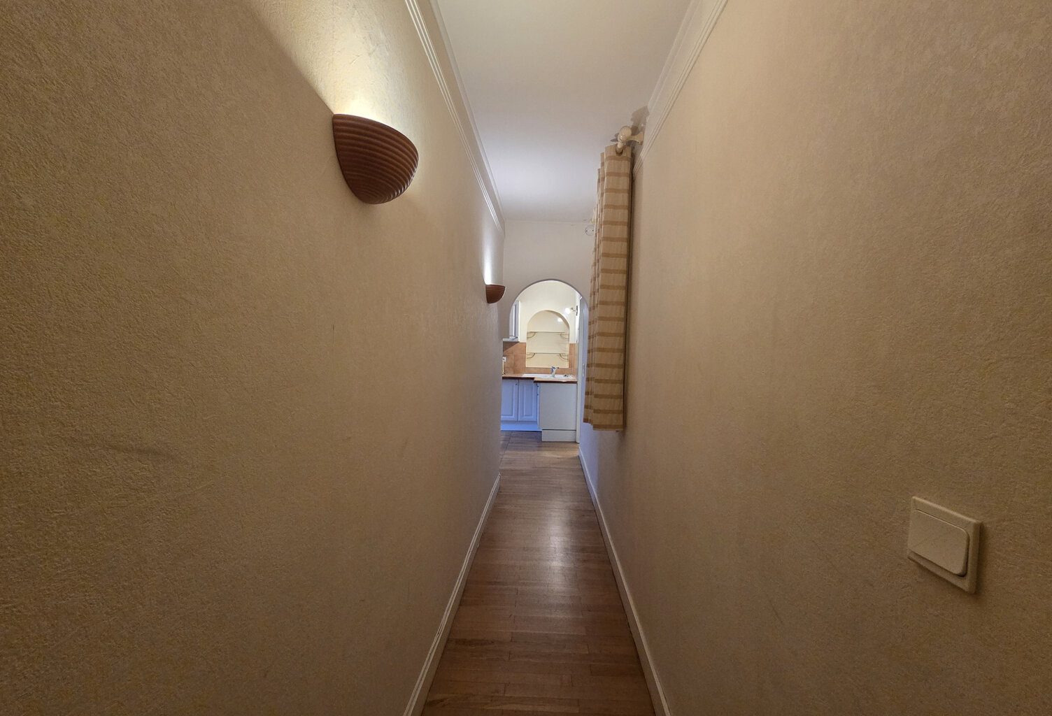 APPARTEMENT 2 PIECES A VENDRE PARIS 11 EME — photo 1