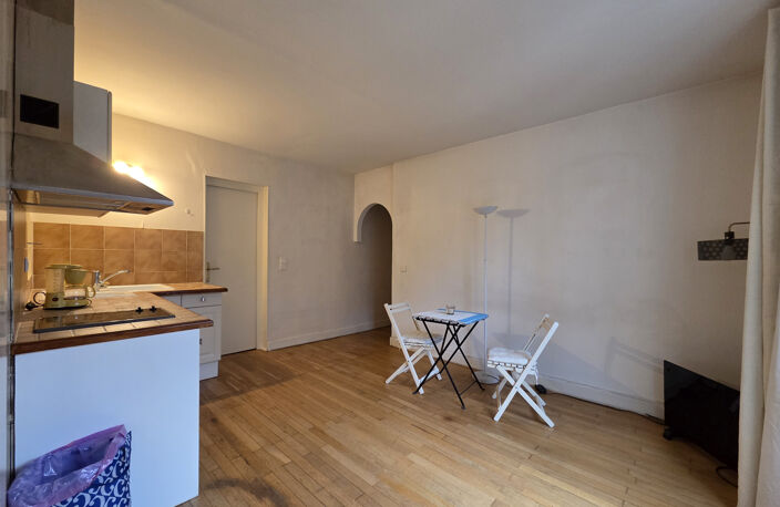APPARTEMENT 2 PIECES A VENDRE PARIS 11 EME — photo 2