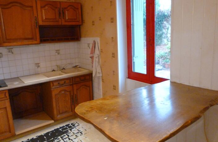 GENOUILLY 18 : 2 Maisons - T.4 - T.5 - 90 m² environ — photo 3