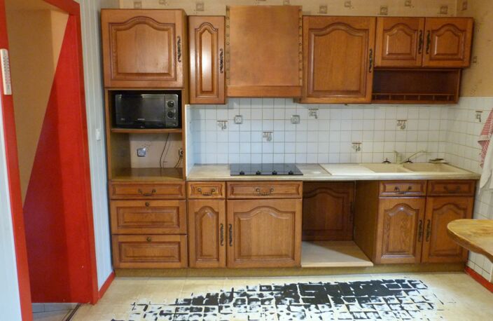 GENOUILLY 18 : 2 Maisons - T.4 - T.5 - 90 m² environ — photo 4