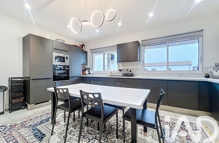 Vente Maison traditionnelle 7 pièces — photo 4