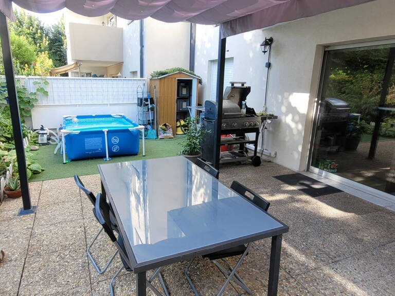 T3 en rez-de-jardin avec garage — photo 1