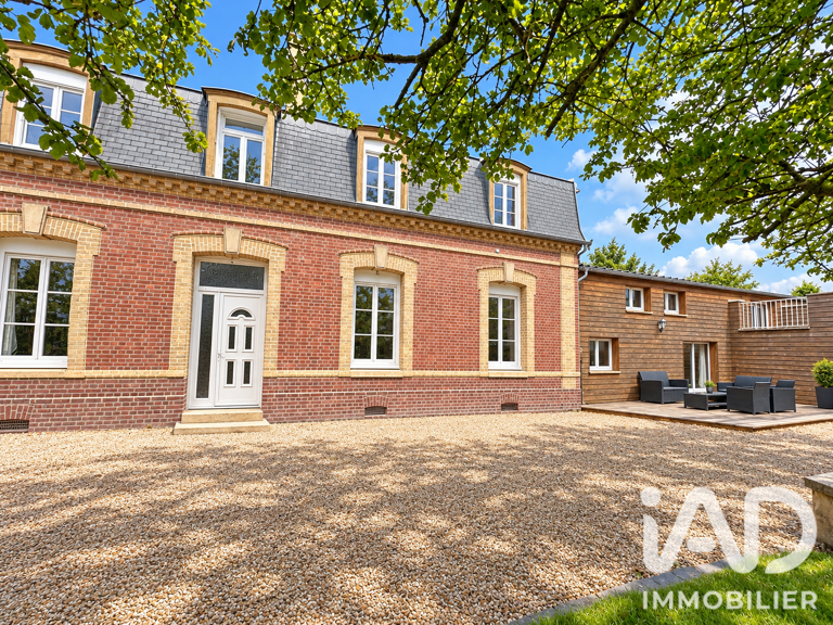 Vente Maison/villa 7 pièces — photo 1