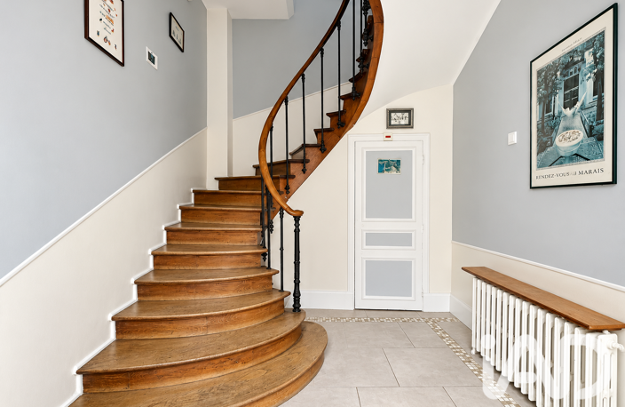 Vente Maison/villa 7 pièces — photo 2