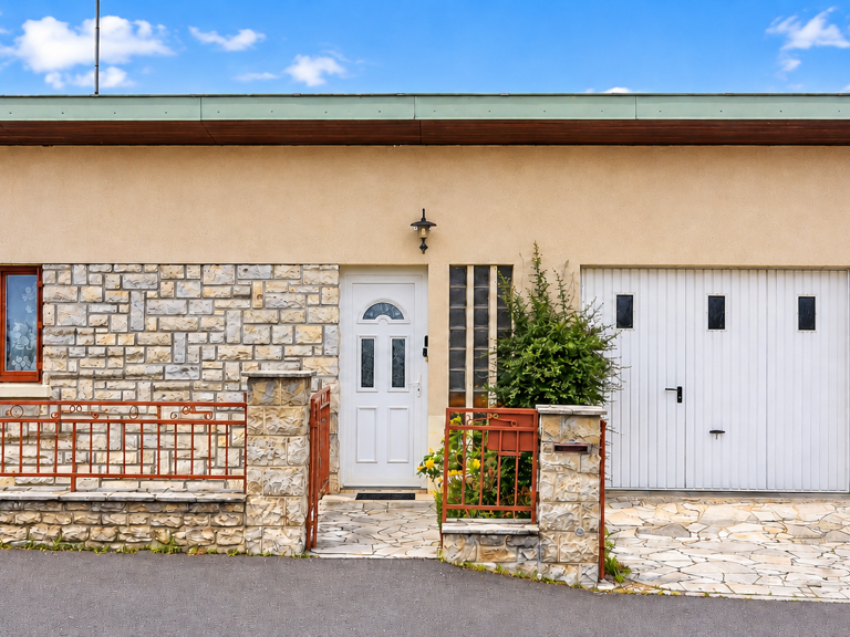 Vente Maison/villa 7 pièces — photo 1