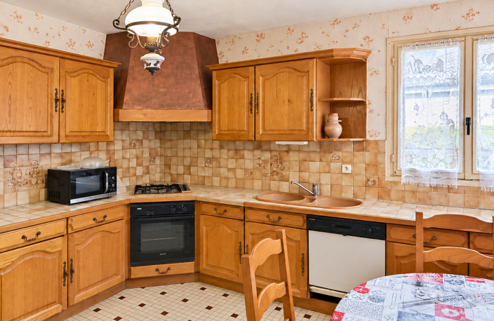 Vente Maison/villa 7 pièces — photo 2
