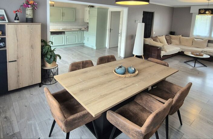 Vente Maison/villa 6 pièces — photo 2