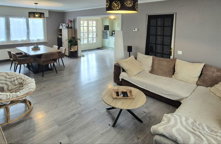 Vente Maison/villa 6 pièces — photo 4