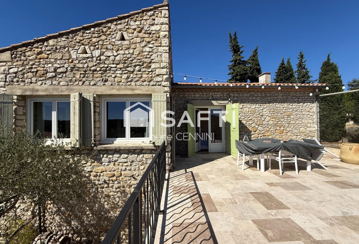 Village très prisé de la Drôme Provençale — photo 1
