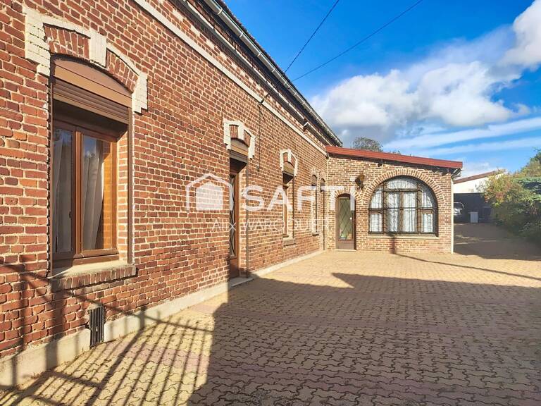 Maison de 157m2: un beau potentiel à révéler — photo 1