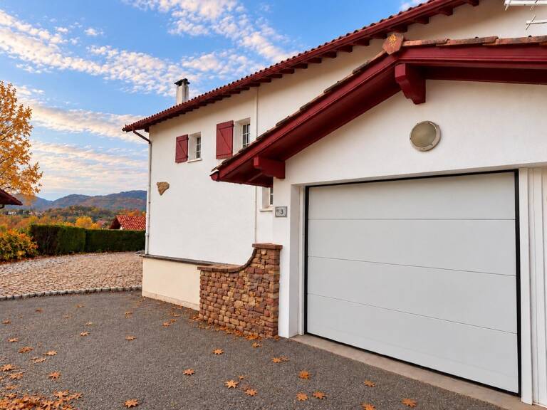 T3 bis + garage + parking extérieur + terrasse telle une maisonnette — photo 1