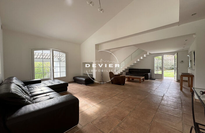vente villa 6 Pièce(s) — photo 2