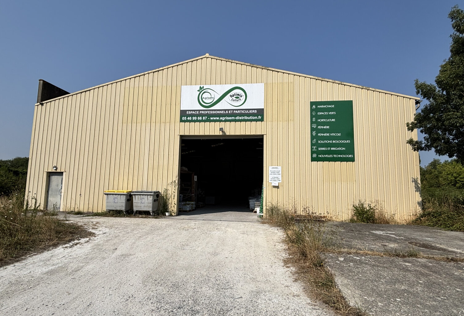LOCAL COMMERCIAL / INDUSTRIEL / ARTISANAL AVEC ATELIER ET BU — photo 1